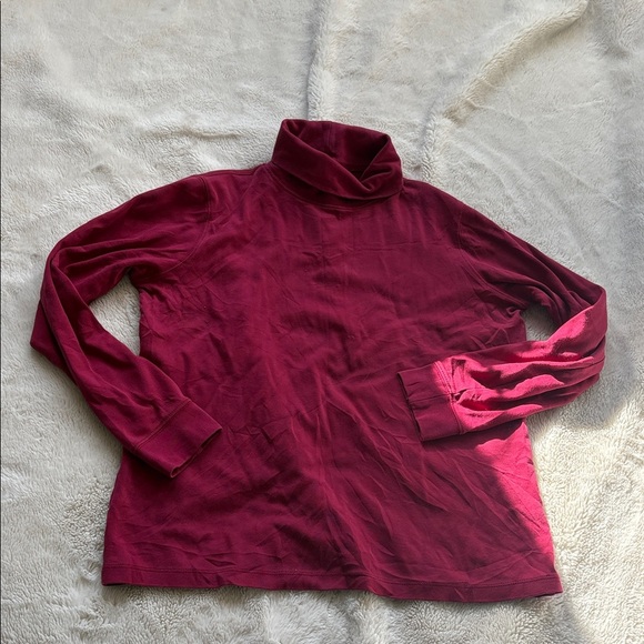 L.L.Bean Red Turtleneck Top Size Small | Layering Essential | Classic Cotton | - Picture 1 of 4